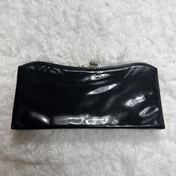 Dover Saddlery Handbags - Vintage 80's Black Kiss Lock Evening Bag Clutch Oblong Rectangle Patent Leather